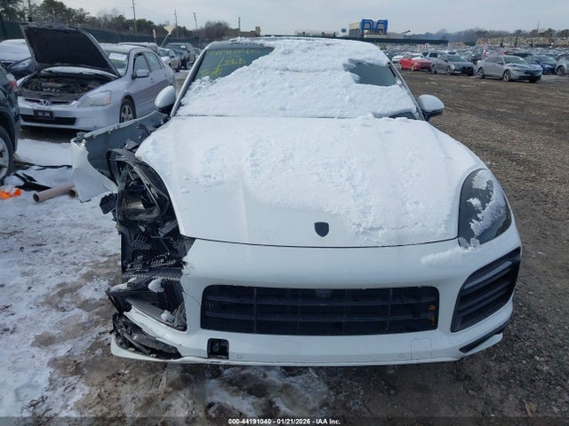 WP1BG2AYXMDA49613 Porsche Cayenne Coupe Gts