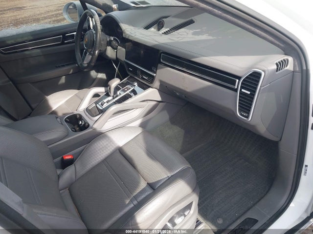 2021 PORSCHE CAYENNE COUPE WP1BG2AYXMDA49613 Photo 4