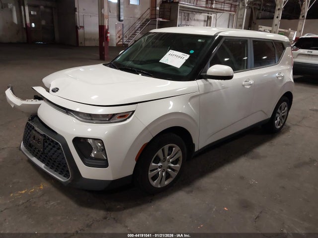KNDJ23AU3M7143474 KIA SOUL LX