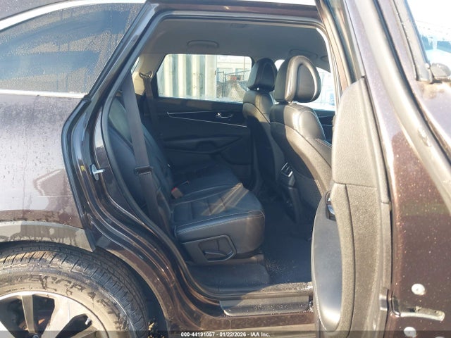 5XYPHDA54GG181326 KIA Sorento 3.3l Ex