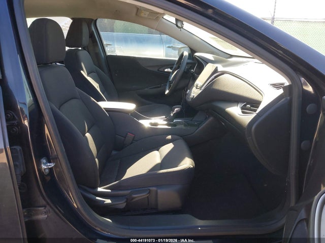1G1ZD5ST0PF165143 Chevrolet Malibu Fwd 1lt