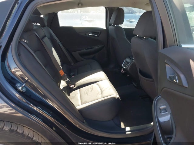 1G1ZD5ST0PF165143 Chevrolet Malibu Fwd 1lt