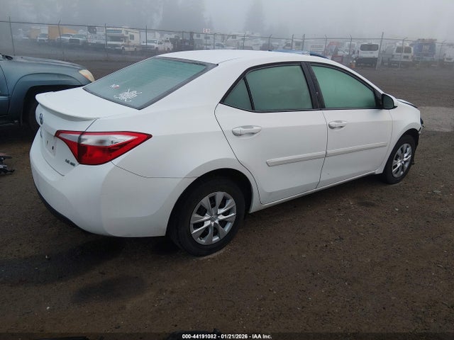 2015 Toyota Corolla Le Eco მანქანა იყიდება აუქციონზე, vin: 5YFBPRHE6FP360400, აუქციონის ნომერი: 44191082