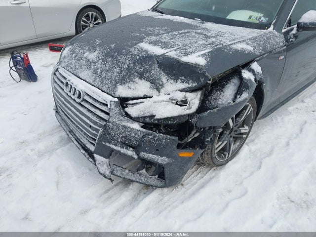 2017 AUDI A4 WAUENAF43HN012761 Photo 5