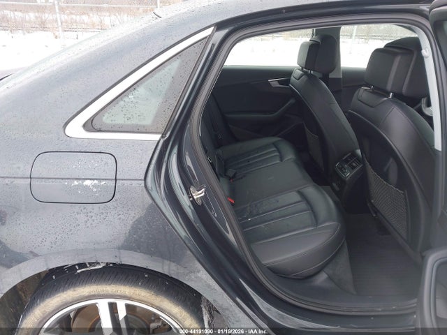 2017 AUDI A4 WAUENAF43HN012761 Photo 7