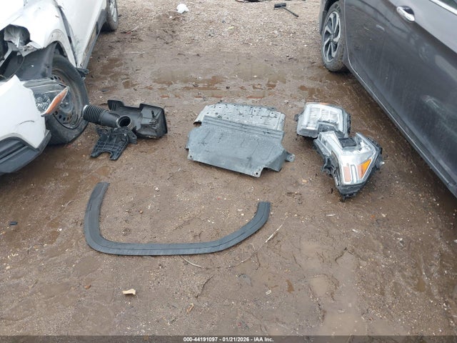 44191097 :رقم المزاد ، 3GTP8DED0LG269884 vin ، 2020 Gmc Sierra 1500 2wd  Short Box Slt مزاد بيع