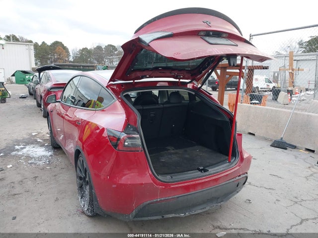 2023 TESLA MODEL Y 7SAYGDEFXPF700609 Photo 2