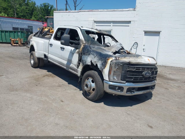 44191146 :رقم المزاد ، 1FT8W3DT9PED07137 vin ، 2023 Ford F-350 Xl مزاد بيع