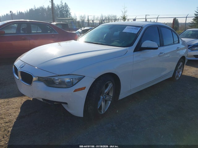 2015 BMW 320I WBA3B1G54FNT05038 Photo 1