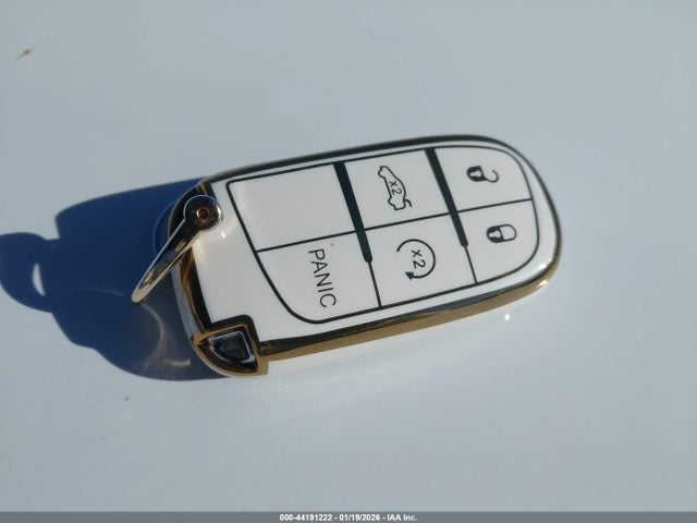 1C4PJLLB8KD144255 Jeep Cherokee Latitude Plus Fwd