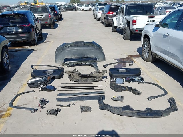 1C4PJLLB8KD144255 Jeep Cherokee Latitude Plus Fwd