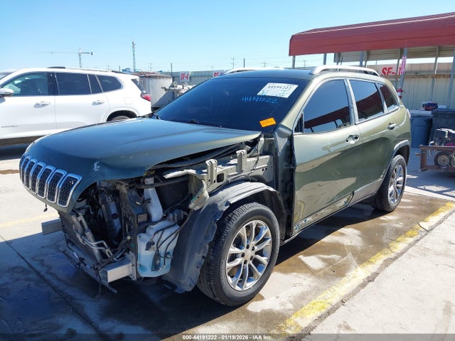 1C4PJLLB8KD144255 Jeep Cherokee Latitude Plus Fwd