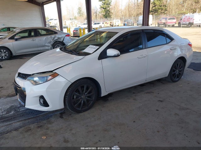 Toyota Corolla S 2014 5YFBURHE4EP113951 Image 2