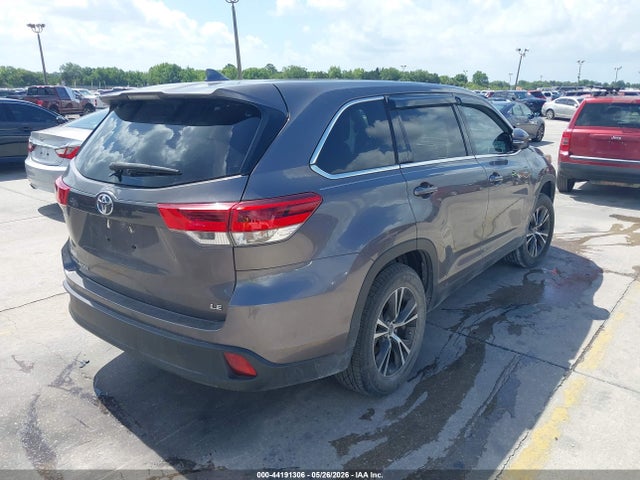 Продажа на аукционе авто 2019 Toyota Highlander Le Plus, vin: 5TDZZRFH9KS325034, номер лота: 44191306