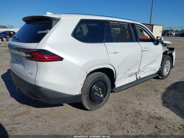 Продажа на аукционе авто 2026 Toyota Grand Highlander Hybrid Xle, vin: 5TDABAA54TS003550, номер лота: 44191310
