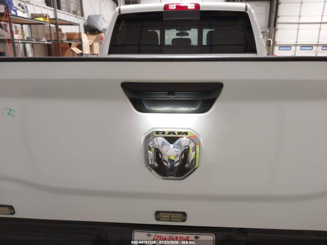 44191328 :رقم المزاد ، 3C6UR5CJ8NG305961 vin ، 2022 Ram 2500 Tradesman  4x4 6'4 Box مزاد بيع