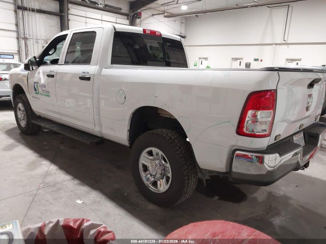 44191328 :رقم المزاد ، 3C6UR5CJ8NG305961 vin ، 2022 Ram 2500 Tradesman  4x4 6'4 Box مزاد بيع
