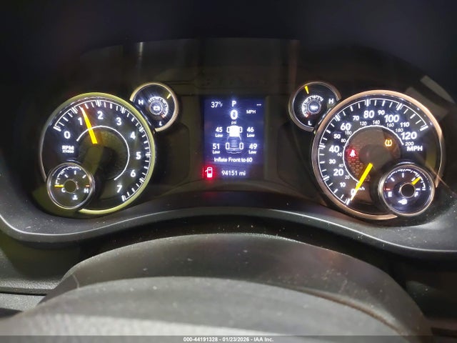 44191328 :رقم المزاد ، 3C6UR5CJ8NG305961 vin ، 2022 Ram 2500 Tradesman  4x4 6'4 Box مزاد بيع