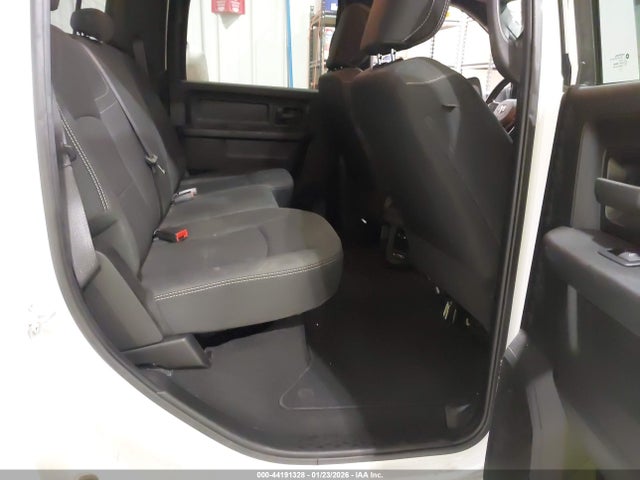 44191328 :رقم المزاد ، 3C6UR5CJ8NG305961 vin ، 2022 Ram 2500 Tradesman  4x4 6'4 Box مزاد بيع