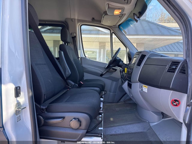 2017 MERCEDES-BENZ SPRINTER 2500 WDZPE7CD0HP549157 Photo 4