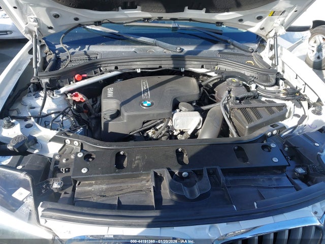 2017 BMW X3 5UXWX9C32H0W69610 Photo 9