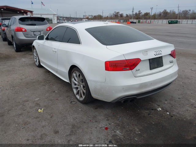 2015 AUDI A5 WAUMFAFR9FA039147 Photo 2