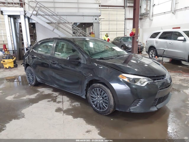 Toyota COROLLA LE 2015 5YFBURHEXFP355354 главное изображение
