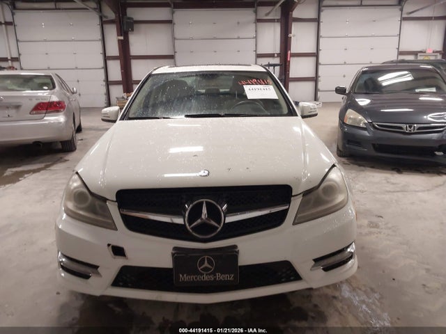 Aukcja sprzedaży 2012 Mercedes-benz C 300 Sport 4matic, vin: WDDGF8BB8CR211446, numer aukcji: 44191415