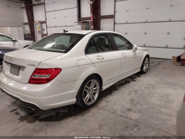 Aukcja sprzedaży 2012 Mercedes-benz C 300 Sport 4matic, vin: WDDGF8BB8CR211446, numer aukcji: 44191415