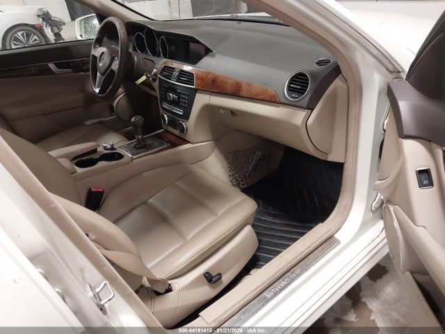 Aukcja sprzedaży 2012 Mercedes-benz C 300 Sport 4matic, vin: WDDGF8BB8CR211446, numer aukcji: 44191415