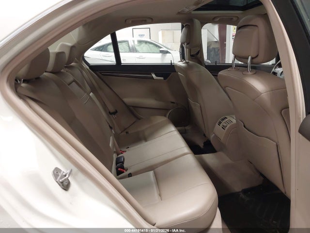Aukcja sprzedaży 2012 Mercedes-benz C 300 Sport 4matic, vin: WDDGF8BB8CR211446, numer aukcji: 44191415