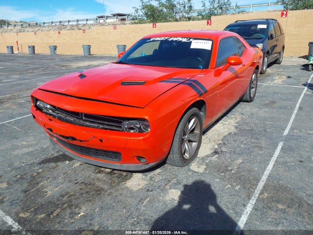 2C3CDZAG7GH305569 Dodge Challenger Sxt