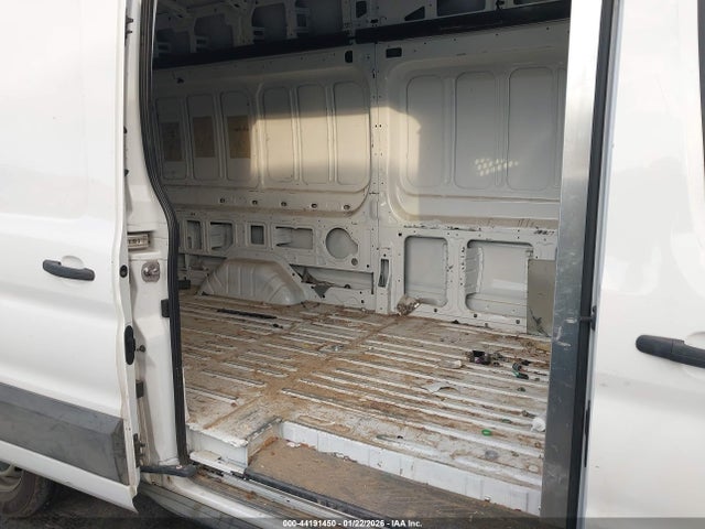 1FTBW3X8XNKA84019 Ford Transit-350 Cargo Van