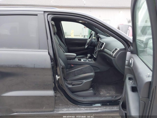 2018 JEEP GRAND CHEROKEE 1C4RJFAG9JC360192 Photo 4