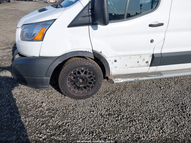 Ford Transit-250 2019 1FTYR1YM3KKB20274 Image 18