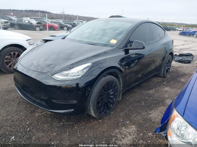 Продажа на аукционе авто 2022 Tesla Model Y Long Range Dual Motor All-wheel Drive, vin: 7SAYGDEE3NF389125, номер лота: 44191491
