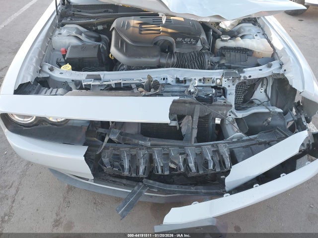 2C3CDZAG1MH573223 Dodge Challenger Sxt