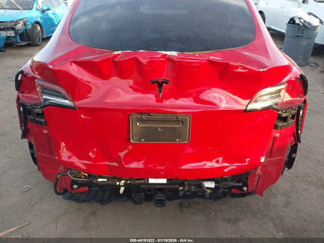 7SAYGDED5PF963914 Tesla Model Y Rwd
