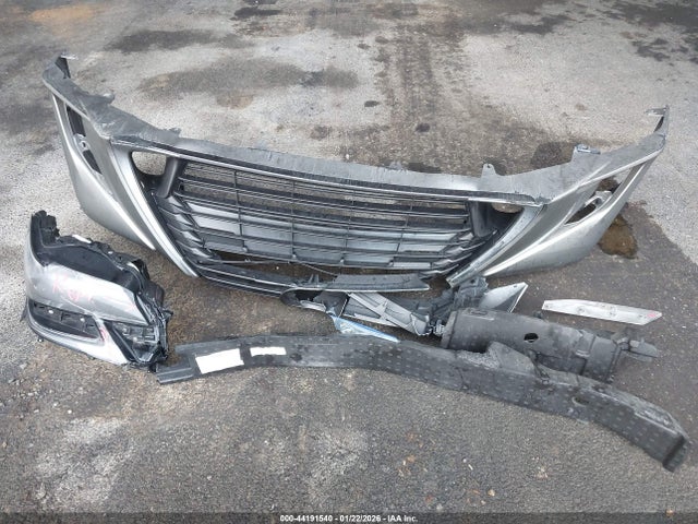 JTHBA1BL5GA000680 Lexus GS 200T