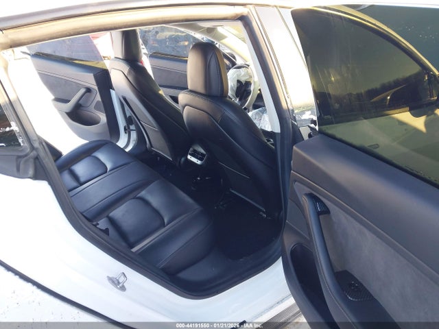 2019 TESLA MODEL 3 5YJ3E1EA4KF402503 Photo 7