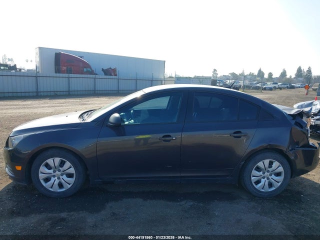 Chevrolet Cruze Ls Auto 2014 1G1PA5SG5E7208353 Image 14
