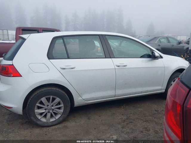 3VW217AU5HM005152 Volkswagen Golf Tsi S 4-door