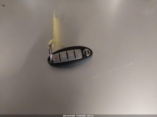 Продажа на аукционе авто 2017 Nissan Rogue Sv, vin: KNMAT2MV4HP610502, номер лота: 44191589
