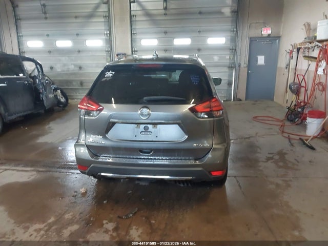 Продажа на аукционе авто 2017 Nissan Rogue Sv, vin: KNMAT2MV4HP610502, номер лота: 44191589