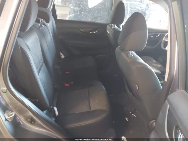 Продажа на аукционе авто 2017 Nissan Rogue Sv, vin: KNMAT2MV4HP610502, номер лота: 44191589