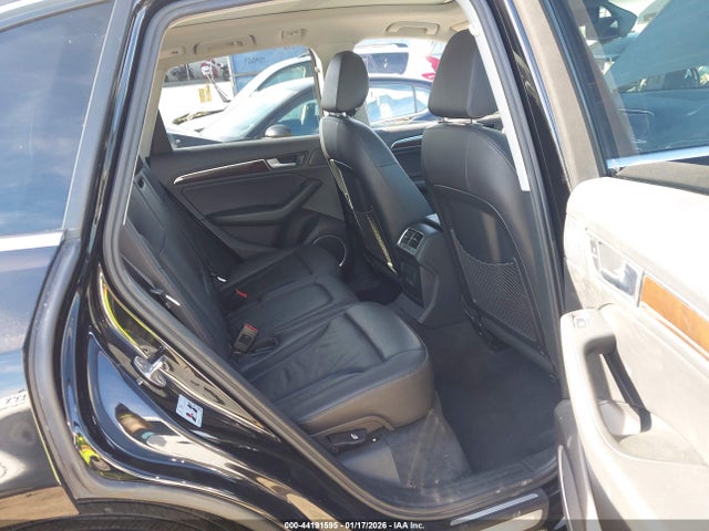 WA1LFAFP3FA032234 Audi Q5 2.0t Premium