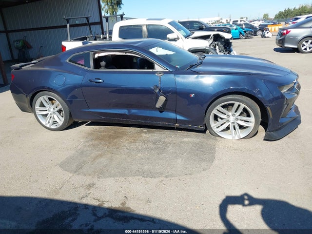 1G1FD1RS5G0186985 Chevrolet Camaro 2lt