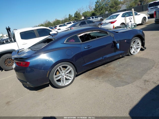 1G1FD1RS5G0186985 Chevrolet Camaro 2lt