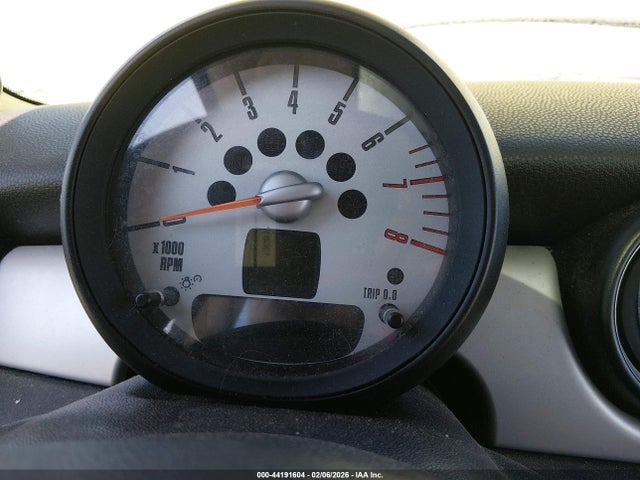 2011 MINI COOPER WMWSU3C56BT091182 Photo 6