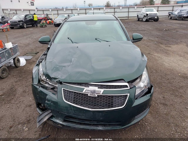 1G1PE5SB6E7310916 Chevrolet Cruze 2lt Auto